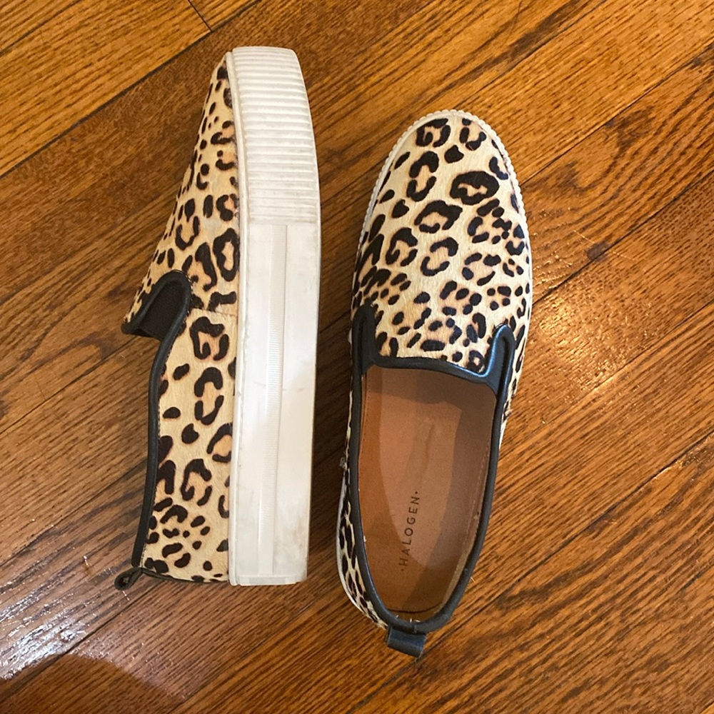 Halogen leopard platform sneakers